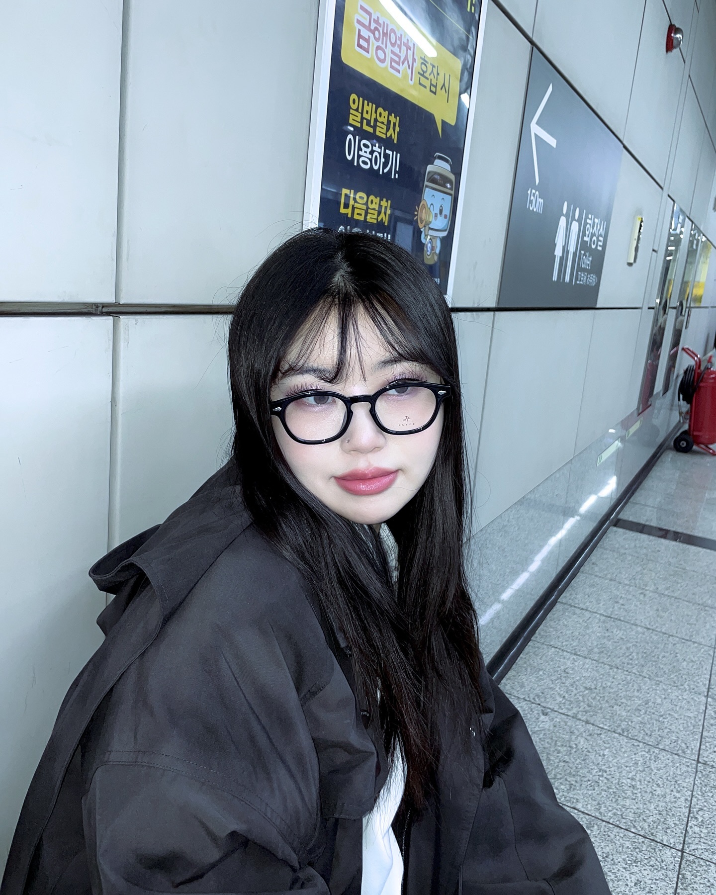 어쩌다보니 블랙에만 손이가는 요즘..🥺 #광고 

 

#무신사 #제이프 #제이프아이웨어 #안경추천