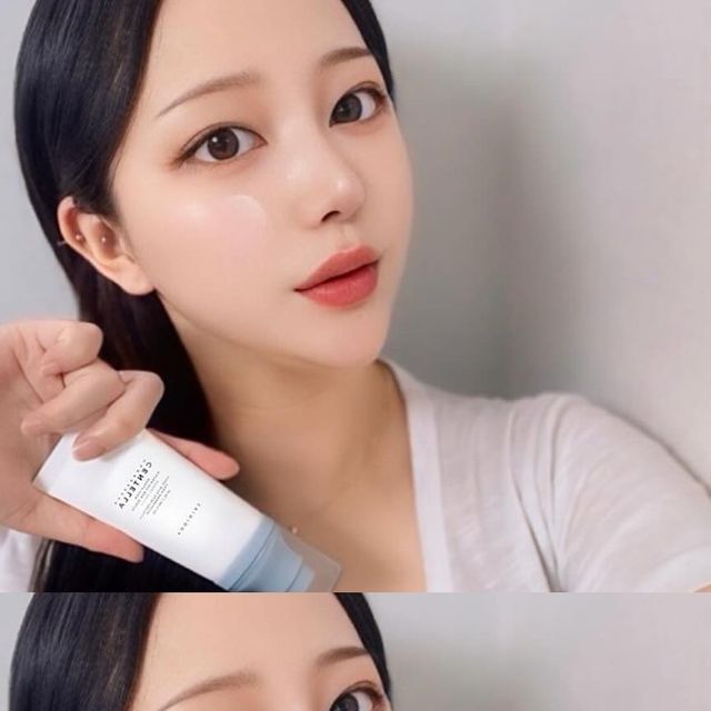 민주 on Instagram: "#광고 마다가스카르 센텔라 히알루-시카 워터핏 선 세럼 🕊️

화해에서 1위한 선세럼이고 해외에서도 이미 유명한 제품이에요

🍃제품 제형은 세럼처럼 가볍고 촉촉한데 발림성까지 좋아요 

🍃발랐을 때 끈적거림이 없고, 여름에 발라도 눈시림이 적어요 

🍃촉촉한 피부 표현이 가능하고 화장전에 발라도 전혀 밀리지 않아 
화장 전 기초로 사용하시는걸 추천 드릴게요 

자외선은 맑은 날이나 흐린 날에도 피부에 자극을 줄 수 있는 거 아시죠?! 

다가올 이번 여름에는 마다가스카르 센텔라 히알루-시카 워터핏 선 세럼으로 우리 모두의 피부 지키자구요 🫠✨

@skin1004_korea 

#선세럼 #선크림 #선크림추천 #올리브영선크림 #촉촉선크림 #유기자차 #스킨1004선세럼 #순한선크림 #선크림정착"