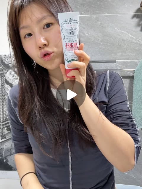 Annie애니스 on Instagram: "#협찬 입냄새부터 충치까지 한 번에 🦷✨
1450ppm 고불소로 충치 케어 +
구취 개선 테스트 93%, 백태 제거까지 ✔️
상쾌한 아쿠아민트향이라 데일리로 쓰기 좋아요 🌿

13,800원 상당 지그비 구취케어 치약
요즘 제 구강 루틴 필수템!

#광고 #지그비 #지그비치약 #구취케어치약
박하선치약 입냄새치약 치약추천 고불소치약"