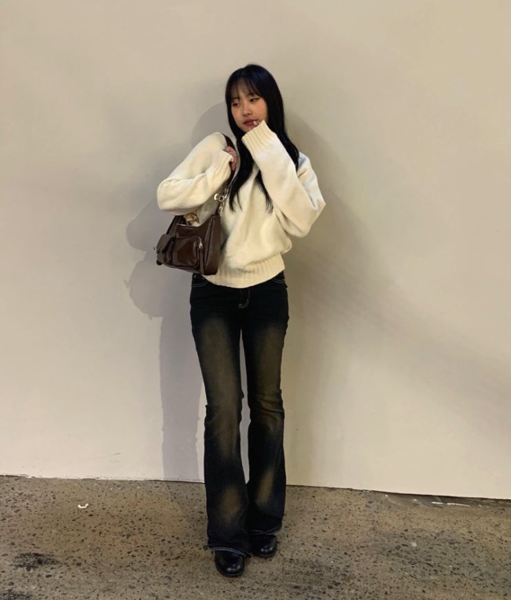 [오사와] 나유 오링 포켓 레더 숄더백| 고급스러운 브라운이 매력적인 숄더백