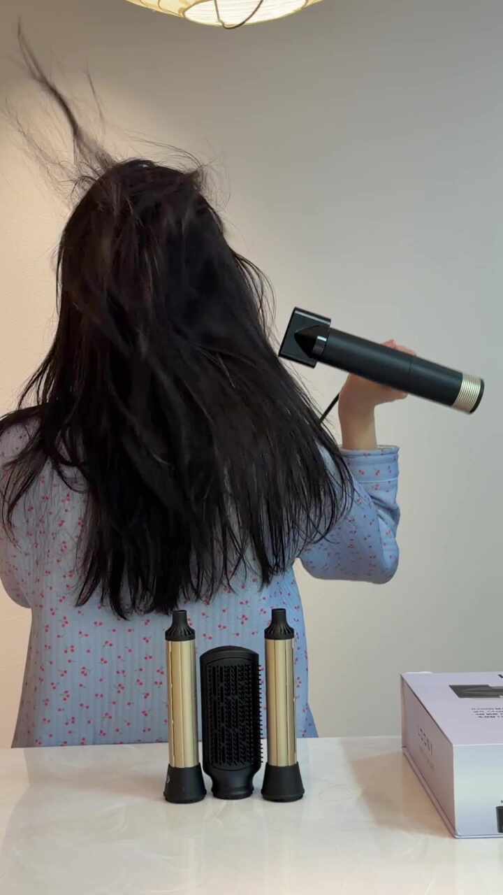 루니드라이기 이정재X임지연 주연 얄미운 사랑 나온 미용실 드라이기