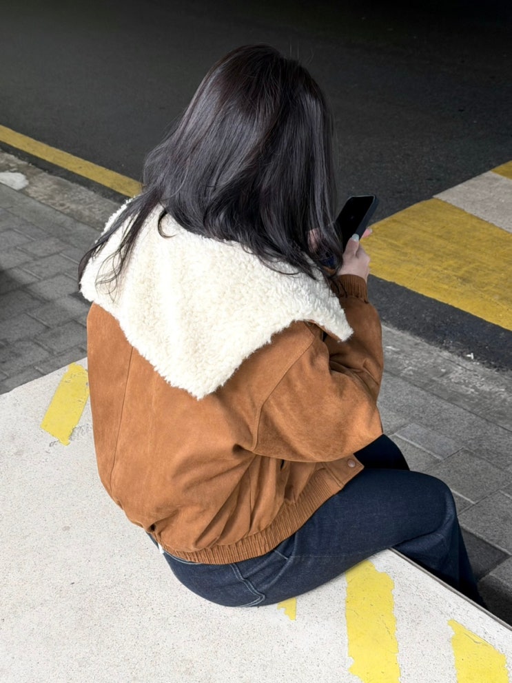 겨울 데일리룩 추천 오사와 나로 빈티지 스웨이드 무스탕 ow-164
