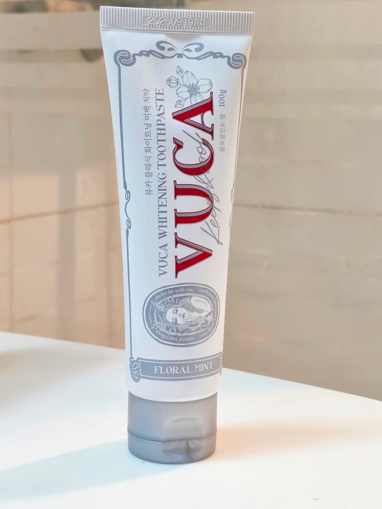 무불소 치약으로 추천드리는 VUCA 뷰카 화이트닝 미백치약