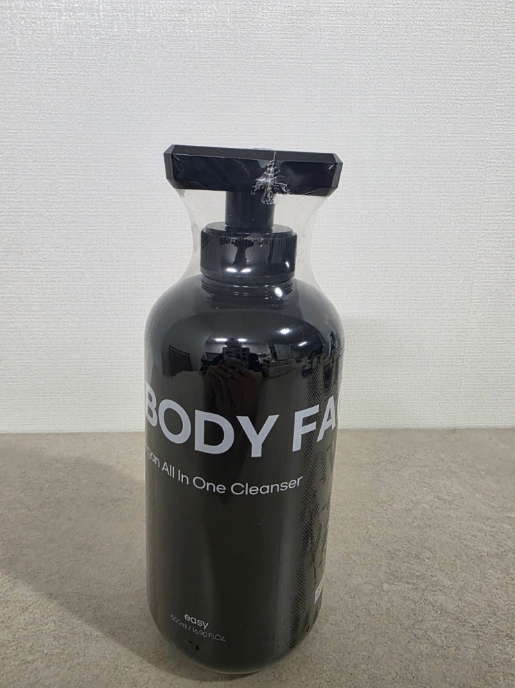 하나로 끝내고 싶다면?? 이지 비건 올인원 클렌저 오션파라다이스 500mL
