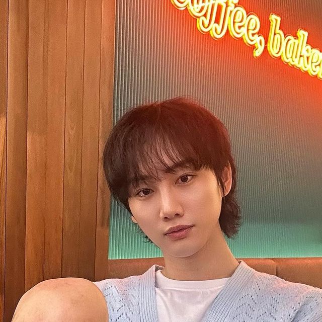 수 on Instagram: "#광고 

아이러니포르노 에서 펀칭 브이넥 니트 베스트를 제공 받았습니다
🦋🦋🦋

여유로운 오버핏 실루엣의 파스텔톤 색감과
소프트한 터치감으로 피부에 닿는 부담감이 적어 여름에도 입기 좋은 니트 베스트 추천 드립니다
🙋🏻‍♂️🙋🏻‍♂️🙋🏻‍♂️

#아이러니포르노#아이러니포르노화이트라인#니트베스트#니트#베스트#KNIT#VEST#워셔블 #남녀공용 #데일리룩 #니트추천"