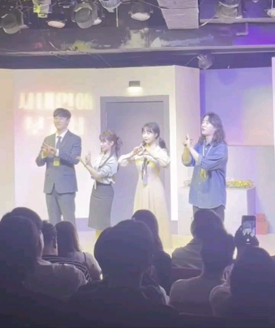 김혜란 on Instagram: "#협찬 대학로연극 사내연애보고서 후기

<사내연애보고서> 공연 정보
연령 : 만 12세 이상
장소 : 대학로 제나아트홀 (서울특별시 종로구 대학로10길 12 지하 1층)

한뼘사이, 비누향기제작사 & 기획사에서 제작한 현식적인 로맨스코미디 주제의 연극인다

풋풋한첫사랑 해피엔딩 에드립빵빵터짐 연기력좋아서 몰입감 좋음 에어컨 빵빵했다 중간에 슬프기도 했는데 전체적으로 재밌는 로맨스코미디다. 커플이보면 콩닥콩닥 연애초반으로 설레임느낄듯 썸타는사이가 보면 재밌을것 같다 

[ 6월 공연 일정 ]
화~목 : 4시30분
금,6/26(수) : 4시30분, 7시
토 : 3시, 5시10분, 7시20분
일 : 2시30분, 4시40분
 
※6/6(목) : 2시30분, 4시40분
※6/11(화) : 공연X
 
20인 이상 단체문의 : 070-4762-6259
(문의시간 - 오전11시~오후8시)

https://tickets.interpark.com/goods/24002332

#광고 #혜화연극 #혜화역연극 #사내연애보고서 #대학로연극 #연극추천 #연극후기 #공연추천 #공연후기 #연극"