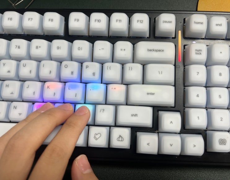 실리콘 키캡 페블온 멜로지 키캡 귀여운 반투명 키캡