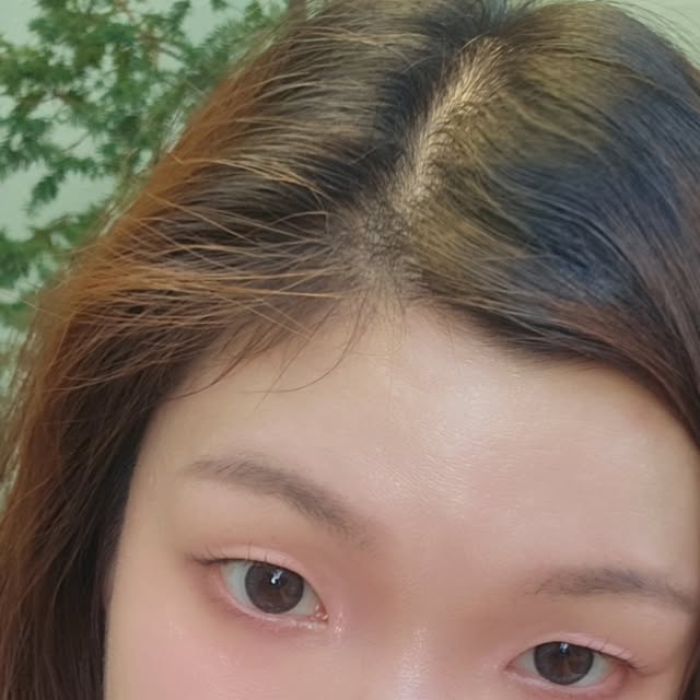 잇달 on Instagram: "💗러브 버블 컬렉션 메이크업 🫧
8월 올영픽 추천템 투에이엔 #협찬
2aN 써보고 홀릭 되어서 또 잔뜩 사온
러브 버블 컬렉션🫧
사랑스러운 핑크로 듀얼 치크, 파운데이션, 틴트 4개, 아이팔레트, 듀얼 라이너, 하이라이터까지💗
👀기획상품도 많았는데
상품은 사진으로 확인해주세요👀
#광고 🫧My makeup item🫧
롱 웨어링 파운데이션 미니 19 페일
아이팔레트 16 버블캔디 ✨️기획상품
듀얼 치크 17 버블 하트 ✨️기획상품
컬러 플레이 듀얼 라이너 03 타로 버니
글레이즈 바운싱 틴트 05 버블리 ✨️기획상품
컬러도 뽀용💕 기획 상품도 많이 많이 있으니
올리브영 갈 때 꼭 쟁여오세요🛍
🫧제가 구매한 아이템은 뒷장까지 꼭 확인🫧
#올영픽 #올리브영추천템 #올영필수템 #러브버블컬렉션 #롱웨어링파운데이션미니 #컬러플레이듀얼라이너"