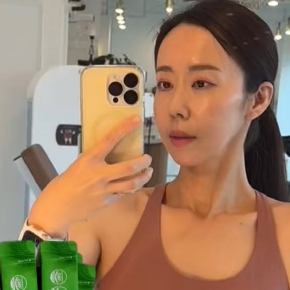 운동하는 엄마 | 다이어터 on Instagram: "#광고#제품제공

다이어트를 하면 가장 고민인것 중에 하나가 화장실을 잘 못가는 건데요!😭 때마침 #내몸가벼움 #다이어트환 을 제공받아 섭취하면서 고민이 많이 해결되었어요!!✌️

✅ 내몸가벼움 ‘다이어트 환’ 은

☑️ 가르시니아캄보지아 추출물 850mg 함유
  탄수화물의 지방합성 억제 및 체지방 감소 효과

☑️ 차전자피 식이섬유 6,000mg
  물과 함께 섭취시 차전자피 식이섬유 40배 팽창
 ➡️ 배변활동에 도움

🏁 이런분들께 추천해요!
🔸 건강한 체지방 관리를 원하시는 분
🔸 밥, 빵 등 탄수화물을 즐겨 드시는 분
🔸 배변활동이 원활하지 않아 불편하신 분
🔸 식이섬유가 부족하신 분
🔸 콜레스테롤 관리가 필요하신 분

🏁 사용후기
하루 식전 식후 한포씩  2포를 충분한 물과 함께 먹었더니, 화장실 가는게 수월해졌고 체중감량에 도움을 많이 받았어요!!🤭 다이어트로 인한 변비로 고민이 많으시다면 #내몸가벼움 #다이어트환 의 도움을 받아보시는건 어떠시겠어요?!👍

#광고#차전자피#가르시니아#다이어트환#쾌변#내몸가벼움"