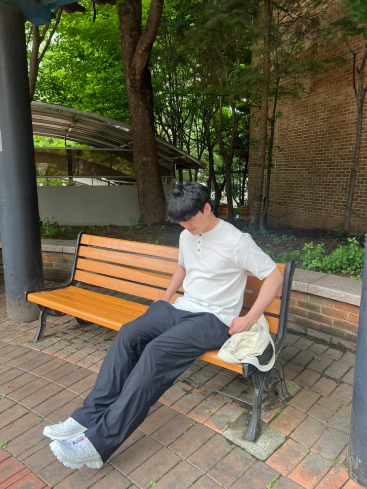 심플해서 더 좋은 클래식 헨리넥 반팔 니트 착용기