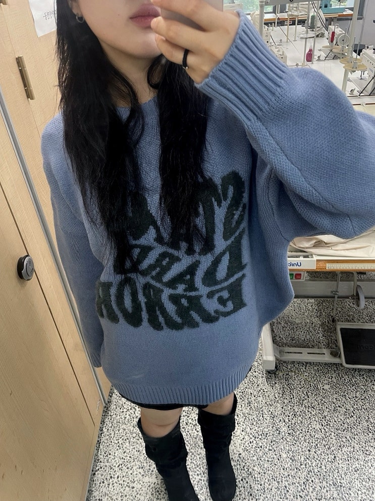 스탠다드에러(STANDARDERROR) - KNIT