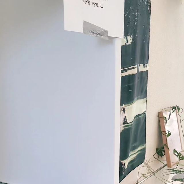 Aron맘 l 내손으로 꾸미는집 리뷰및육아 스토리 on Instagram: "#광고 매일 챙겨먹어요♡

_
신랑과 함께 꼭 챙겨먹는게 있어요
사실.. 신랑도 저도 
한잔하는걸 좋아하는편이면서
몸은 또 엄청 챙기는편이거든요🤣🤣

그래서 상아제약 케어플러스 밀크씨슬을
매일 챙겨먹고있어요^^

100% 폴란드산 프리미엄 밀크씨슬이면서
실리마린이 100% 함유되어 있고,
개별 PTP 포장으로 
온도, 빛, 습도 공기등으로 부터 
안전하게 보호되서 들고다니기도 좋더라구요^^

신랑은 회사에 들고가서 먹을정도로 
잘챙겨먹기도하고 유통기한도 긴편이라서 
떨어지지않게 쟁여두는편이예요^^

_
🍰 목넘김이 편하고 1일1정 먹으면되요♡
🍰 먹고나면 덜 피곤해서 너무좋아요^^

.

.

.

#상아제약#케어플러스#빨강이#케어플러스밀크씨슬#밀크씨슬#밀크씨슬추천#간영양제#간건강#피로회복#피로회복제#직장인영양제#30대영양제#20대영양제#간영양제추천"