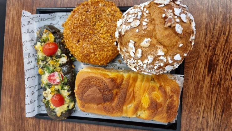 강원 원주시 빵과 커피가 정말 맛있는 원주빵집 로이스트 브레드앤커피
