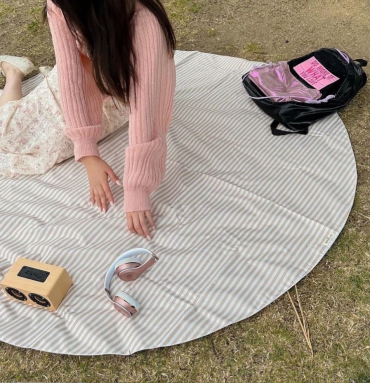 캠핑·바다·숙소 어디든 예쁘게! 포심플 감성피크닉매트 추천