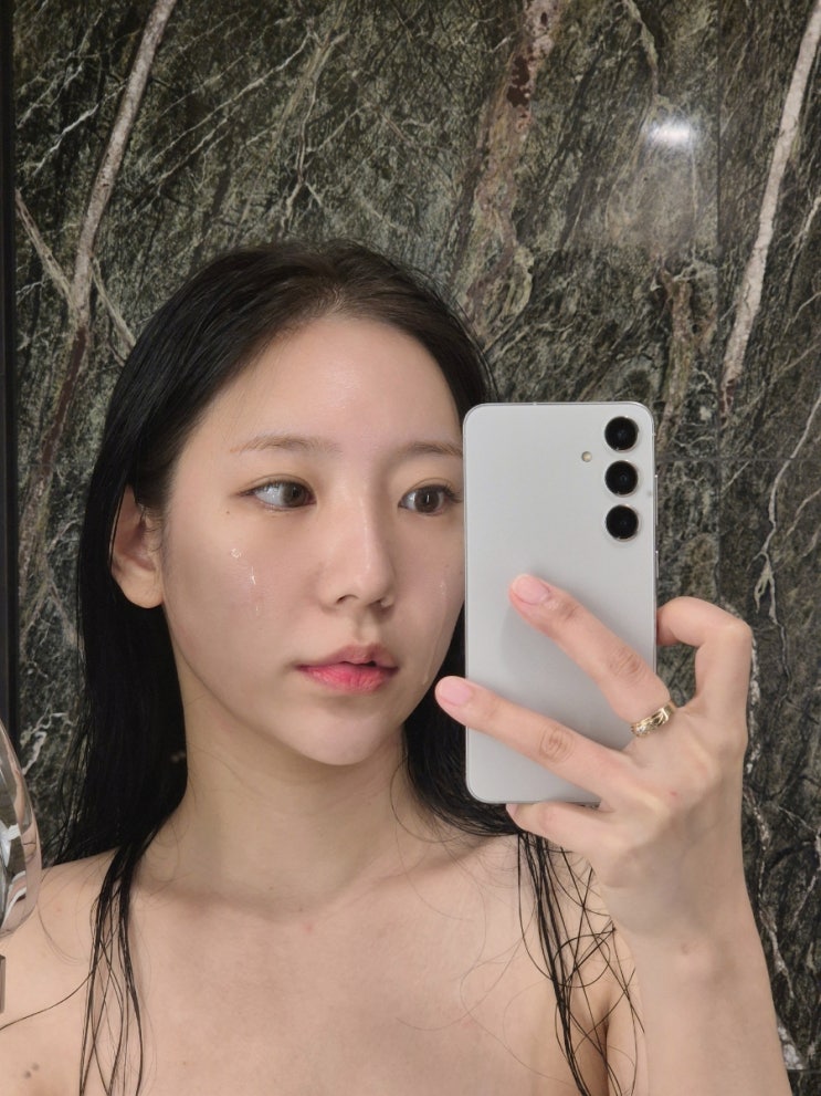 7일기적 에이프릴스킨 핑크알로에 뮤신 흔적세럼, 트러블흉터 없애고 광은 차오르게