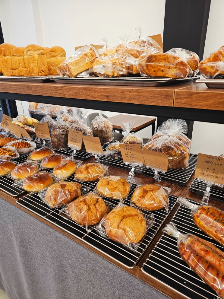 [원주] 신상 카페 '로이스트브레드앤커피' 빵 맛집
