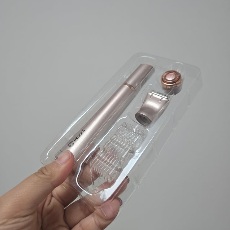 전동 눈썹 정리기 이로셀 실사용 후기 눈썹정리 잔털 제거 필수템 추천