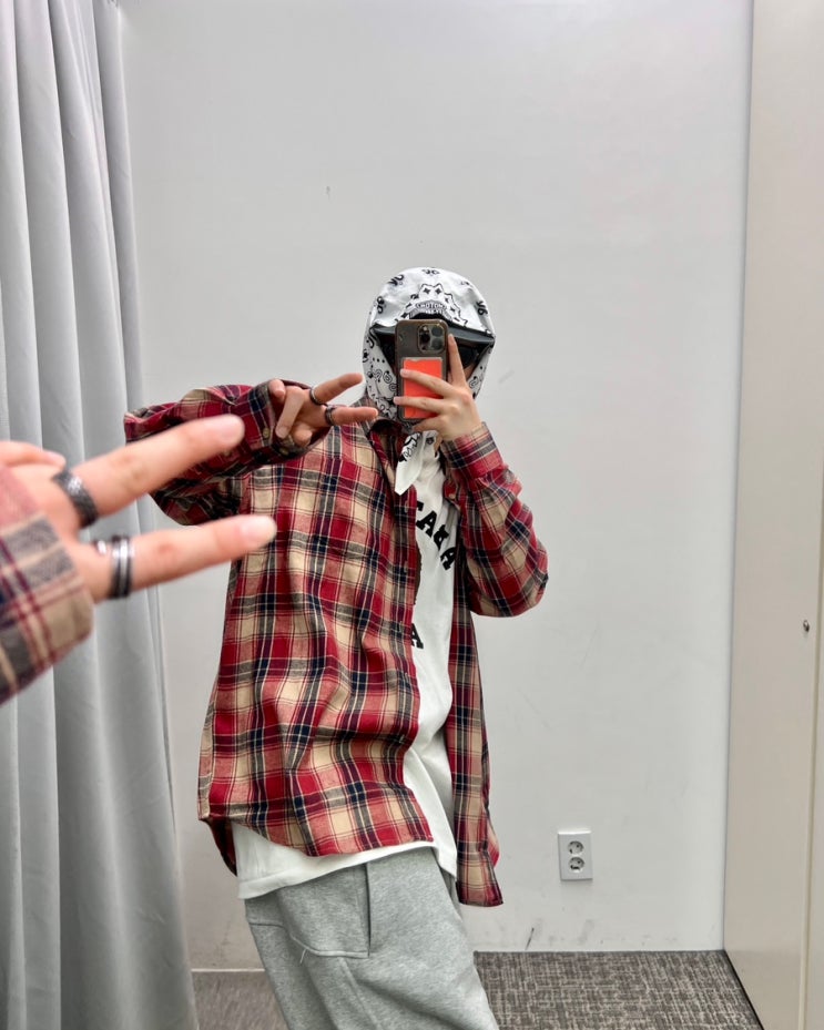 “스탠다드에러” 하브 빈티지 오버핏 포켓 긴팔 체크 셔츠 레드