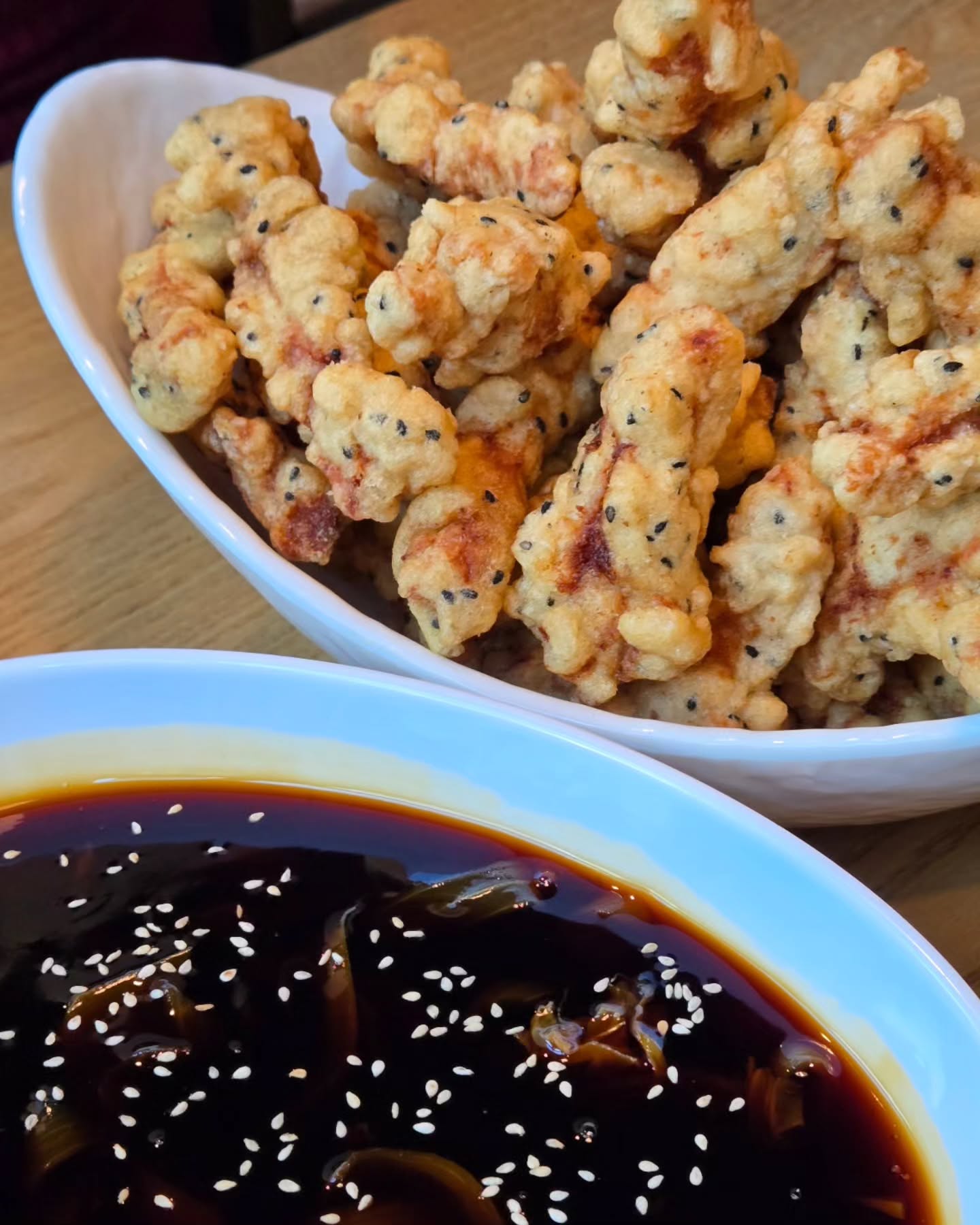 .

첨단 중국집 맛집 유향

최근 먹어본 중국집중에서 제일 맛있게 먹었던곳

탕수육이 옛날 탕수육인데 눅눅하지 않고 꼬숩고 맛있었다.
쟁반짜장도 맛있고
짬뽕도 굳

나중에 또 가야지~!

#내돈내산 #첨단맛집 #첨단중국집맛집 #첨단유향 #유향 #탕수육 #쟁반짜장 #고기짬뽕