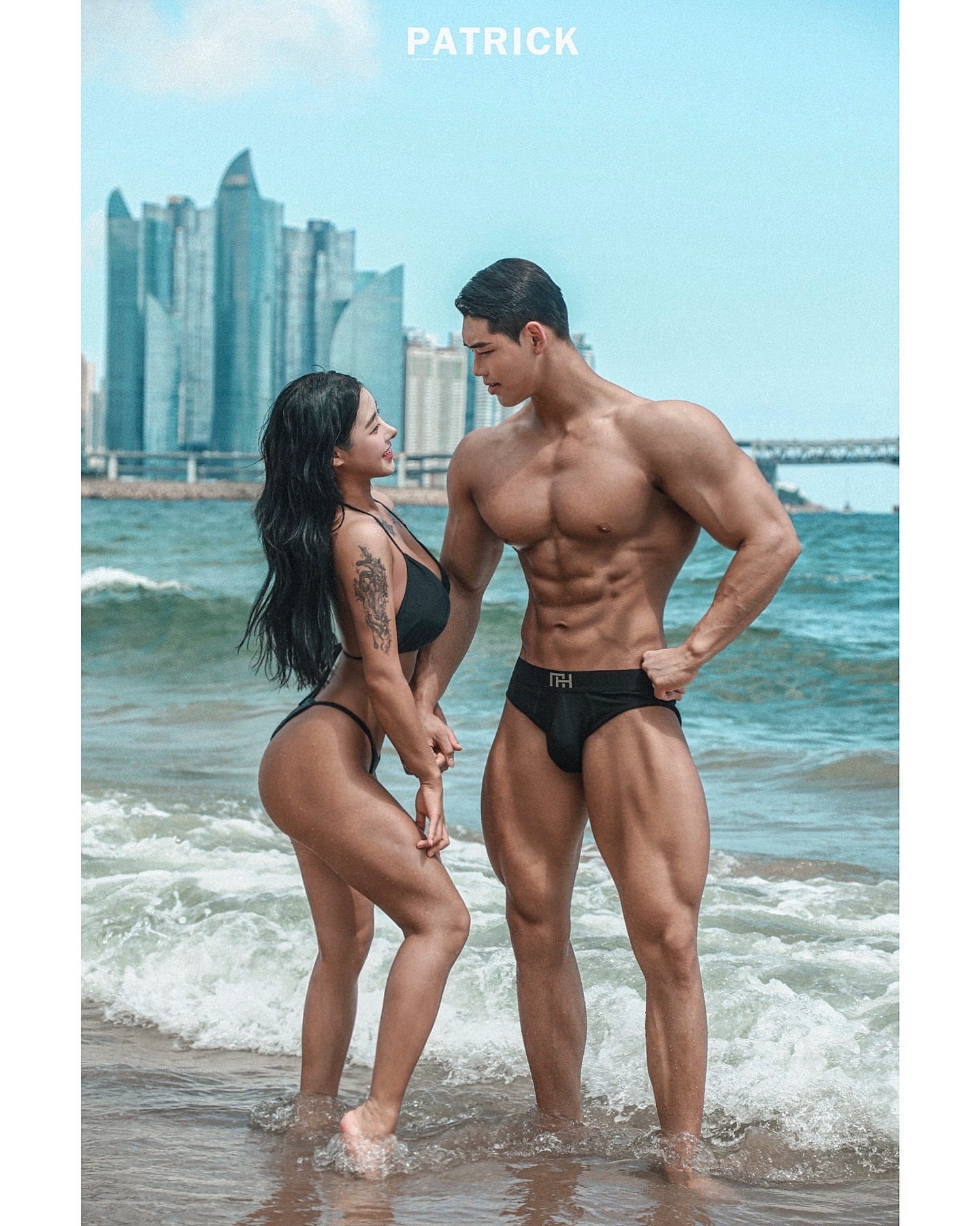 우리는 넘어지고, 배우고, 다시 일어섭니다.
또한 내 삶의 주체는 나일뿐이며 나의 행복 또한 내가 결정합니다. 

결국 당신이 살고 싶은 삶을 선택하길 바라며, 너무 오랫동안 당신을 괴롭히지 않기를. 그리고 스스로에게 친절하기를

새해에는 더욱 단단해지기

Lucky New Year💡