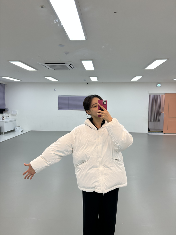 화이트 패딩이 이렇게 예뻐도 돼? 비바브라운 글로시 패딩 솔직 후기