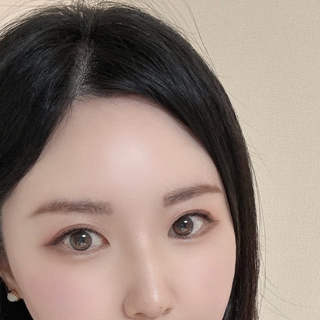 𝙗𝙤𝙣𝙖𝙝𝙤𝙧𝙖🐰 on Instagram: "#광고 @cjwellcare_official 예전 같지 않은 요즘 건조🌫️ CJ NMF와 저분자 히알루론산으로 빠르고 깊게💧 CJ웰케어 ’이너비 아쿠아 앰플‘ 먹어봤어요!