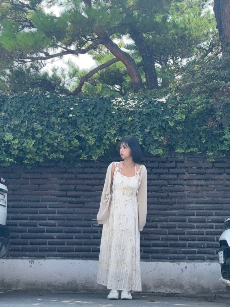 에겐녀 원피스 여성 휴가룩 추천!미케네 Blair Flower Sleeveless Dress