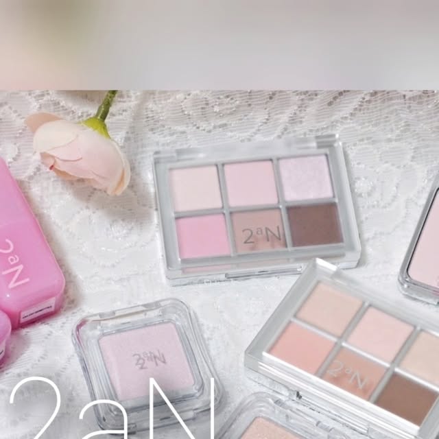 wonder p on Instagram: "#광고 블루밍가든🌸에 이어 걸스나잇🎀과 스프링로망스🩷까지 투에이엔 봄시리즈가 나왔어요🥰🥰 여쿨라이지만 봄에는 또 봄색을 꿈꾸잖아요🧡🩷 그래서 제맘대로