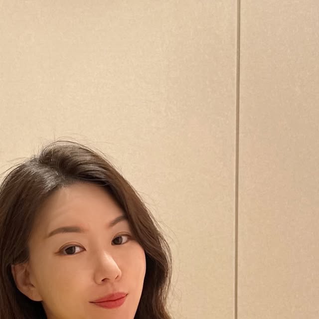 뽐 on Instagram: "#협찬 #샐러드미니팝 

이제 다이어트 필수인 계절!

식단조절하며 운동중인 지금
그렇게 간식이 땡긴단 말이죠

간식대신 먹을꺼 찾을때 딱 발견한 샐러드 미니팝!

간단하게 씹어먹을수있고 새콤달콤해서 입 심심할때 딱이에요

간식먹고싶어서 먹기전에 샐러드미니팝 먼저 씹어줬더니
굳이 간식 안먹어도 되겠더라구요

고객관점.com에서 구매할수있으니
같이 먹어보아요^^

@foryu.lab 

#애사비미니팝 #고객관점 
#다이어트간식 #식전간식 #식전루틴 
#식전습관 #헬시라이프 #폭식방지 #식욕조절루틴
#루틴간식 #새콤달콤 #가벼운한입"