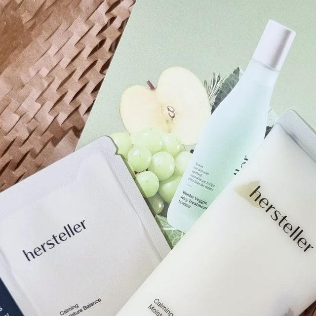 모두안뇽?🖐🖐 반가워요🙈🙈 on Instagram: "#광고 #협찬 앰플크림은 어떨까 궁금했는데 크림보다 흡수가 잘되고 앰플보다 보습이 잘되는 만능템이네요😚 파데를 발라도 밀림없이 은은한