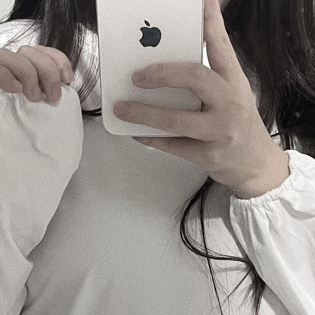 채리 on Instagram: "빨ㄹㅣ 기엽다고 말해!!!"