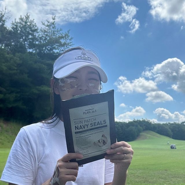 벨라니 on Instagram: "#광고#제품제공 라운딩 필수!! @plan36.5_official 썬패치 🌞 18홀 내내 착붙! 자외선 차단 99.9% !!! 접착력 우수해서 하루종일 붙여도 떨어질 염려가 없었어요. 기미 잡