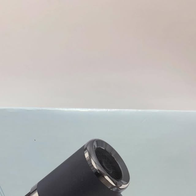 클로이🫶 on Instagram: "#협찬 💨 강력한 흡입력
차량 그리고 집안 구석까지 싹~!!
깔끔하게 ebeiya청소기 🧹

소파, 침구, 차량 먼지까지 깔끔하게 관리해주는 
ebeiya청소기를 만나봤어요 ✨

손에 착 감기는 그립감과 가벼운 무게 덕분에
한 손으로도 편하게 사용할 수 있고
무선이라 이동할 때도 선 걱정 없으니 편하게 쓸 수 있어 좋은! 
특히 소파 틈새나 침대 밑 먼지까지 시원하게 흡입돼서
청소 히며 속 시원하더라구요✨

생활 먼지나 머리카락, 이불 속 미세먼지까지
한 번에 정리되니 매일 청소하는 스트레스가 확 줄었어드는😆👍
@smiria_official 

#다용도핸디청소기 #ebeiya청소기 #핸디청소기추천 #생활가전 #스미리아 #smiria_official #청소기후기 #무선청소기 #집청소템 #생활꿀템 #리빙chloeleeoooo"