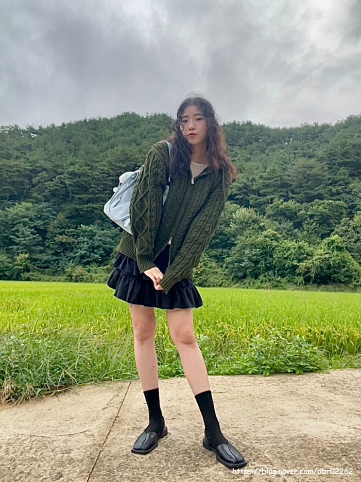 스탠다드에러 무신사 니트데일리룩 가을니트 케이블후드집업 니트추천 착용샷
