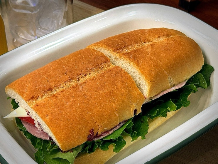 푸짐한 청담 샌드위치 맛집 [로드샌드위치] 방문후기