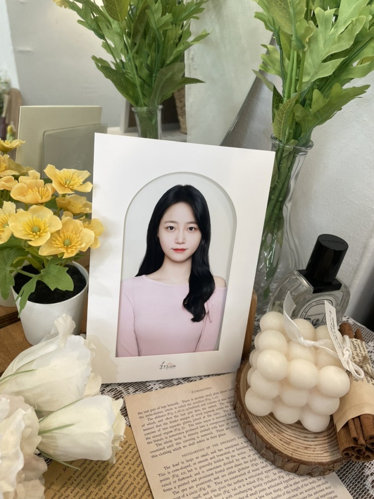 을지로 취향저격 증명사진관 흐드러지다 스튜디오