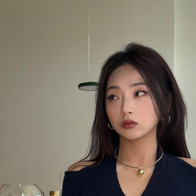 이가효 on Instagram: "#광고#유료촬영 압구정에 위치한 🍴🍷아지트 와인바 다녀왔습니다 🏠 🖤서울 강남구 신사동 596♠️ ✨✨ 🤍와인 추천도 취향따라 자제히 해주시고 음식 설명도 상