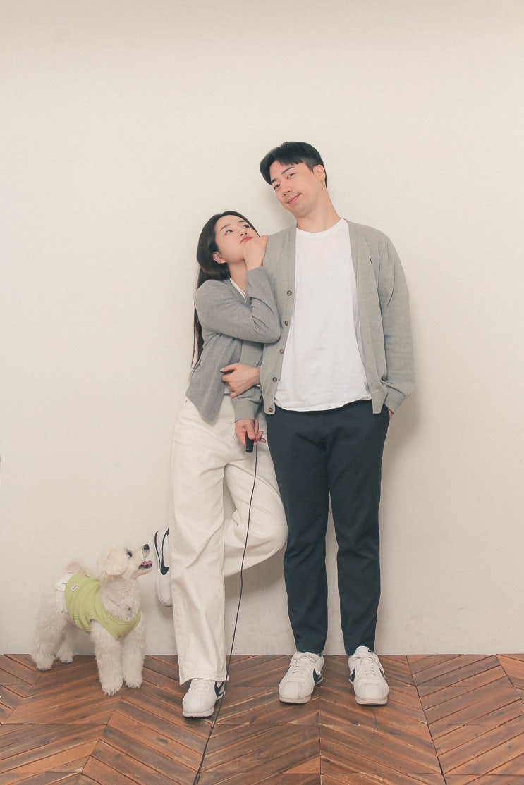 [셀프사진관 추천 / 신촌데이트코스] 포즈 취하지 못해도 인생사진 나오는 '오늘, 우리 사진관'