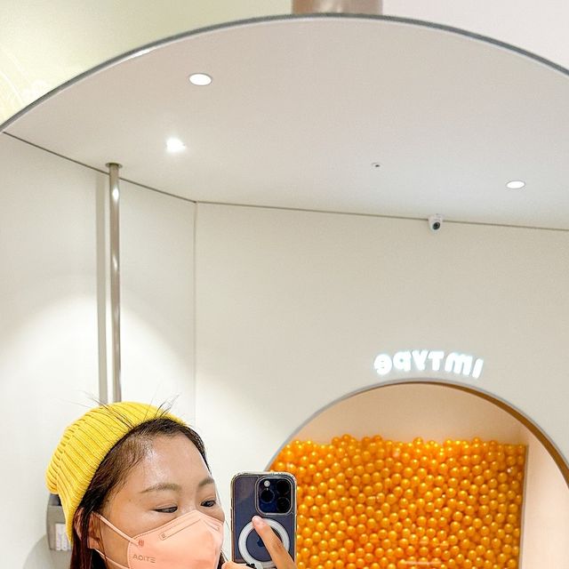콩콩이네 앨리스 on Instagram: "#협찬 동대문 DDP에는 매번 다양한 팝업스토어가 열려서 종종 들러서 구경해요. 디자인홀 1층 쇼룸 아임타입에서 나의 피부타입을 직접 테스트해보고 화장품도