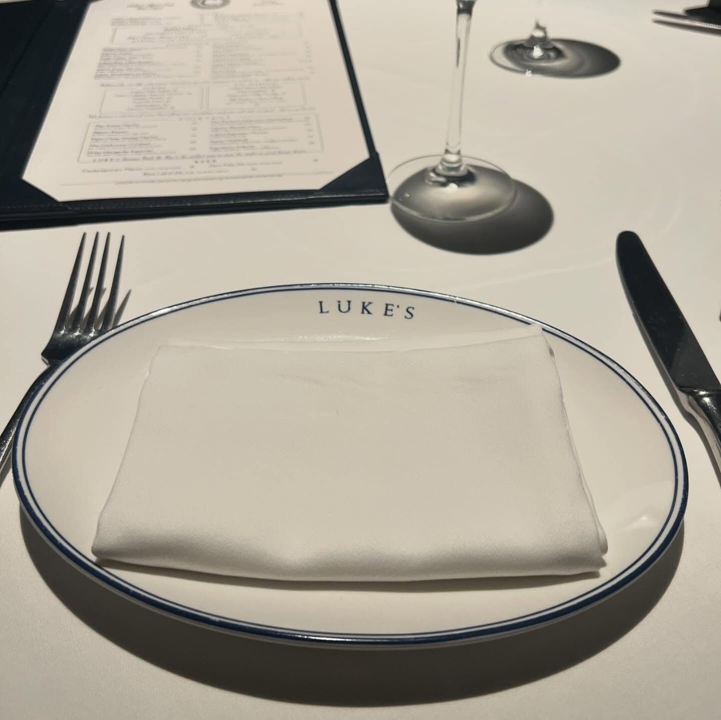 Merry Christmas Dinner✨
🤶Thank u larry❤️Chef kenhohoho🎅
theclubroomsg Its Happy Holiday🎄