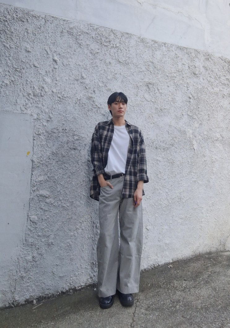 벌써 간절기를 준비하는 사람이 있다고? 그게 바로 나!(With. 스탠다드에러 원 포켓 빈티지 오버핏 긴팔 체크 셔츠)