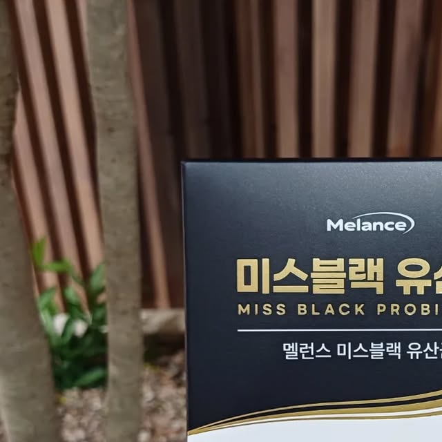 봄봄 on Instagram: "#광고 

👉약사·한의사 공동개발 

👉7종혼합유산균 50억 CFU보장

👉여성 맞춤 프로바이오틱스 *약 50억 마리

👉약사·한의사 공동개발

👉공식 특허 출원

👉 하루 한 포, 간편한 밸런스 포뮬러

#미스블랙#새치영양제#새치유산균#새치예방"