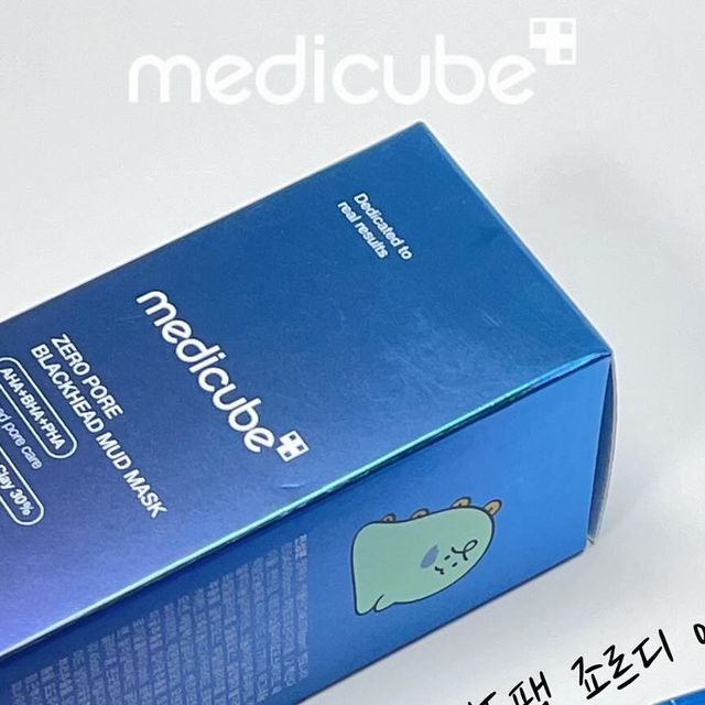 화청 on Instagram: "#광고 #메디큐브 @medicube_korea 메디큐브의 유명템인, 제로모공 블랙헤드 머드팩을 죠르디 에디션으로 만나볼 수 있다는 사실 알고 계셨나요⁉️ 메디큐브 머드팩은 출시하자