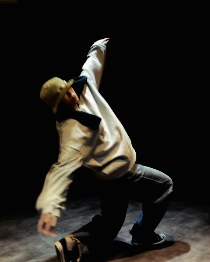 영상 좀만 보다 가셔요
.
.
.
.
.
#hiphop #hiphopdance #hiphopdancer #dance #dancevideo #freestlye #freestlyedance #dancer #rhythm #streetdance #streetdancer