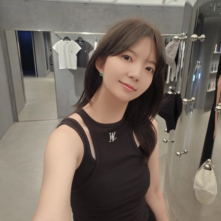 성수플래그십스토어 쇼핑 후기 우알롱 Wooalong