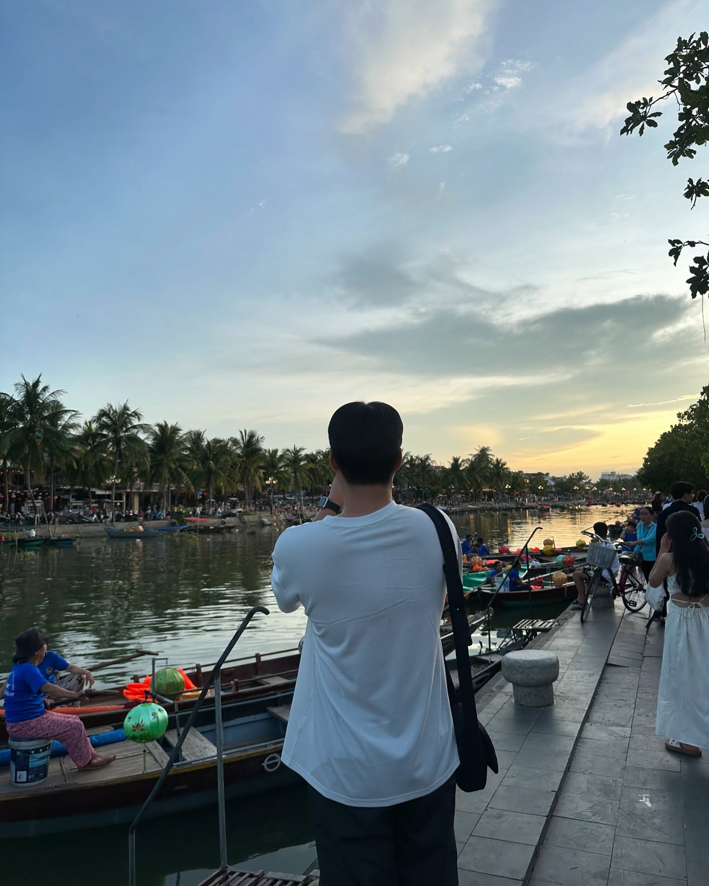 뜨거웠던 한여름의 쌀국수 여행 🇻🇳

📍Danang ~ Hoian (2024.06)