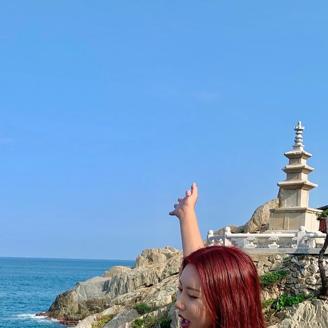 현지 on Instagram: "📍택시 기사님 픽 용궁사 🐉 🔮 ☁️ 🩵 #부산 #부산여행 #용궁사 #busan"