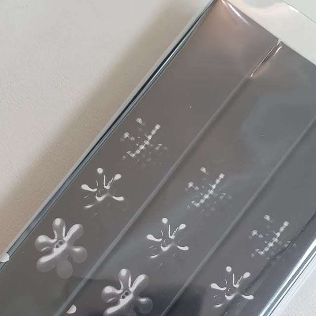 배굴빡 on Instagram: "#제품제공 #협찬

아이메이크업 전문 코스메틱 뷰티브랜드 <꽃보라1924> 들어보셨나요?

⚘️꽃보라 1924의 브러쉬아이라이너를 소개해 드릴께요.

✔부드러운 극세모로 깔끔한 아이라인 연출이 가능해요.

✔유수분에 강하기 때문에 오랜시간 선명하게 아이라인을 유지할 수 있어요.

요새 굴빡이네가 매일 사용하는 아이템!

ᴛʜᴀɴᴋ ʏᴏᴜ @kkotvora_official

#광고#꽃보라1924#비건화장품#눈화장#아이메이크업#리퀴드아이라이너#붓펜아이라이너#워터프루프#지속력"