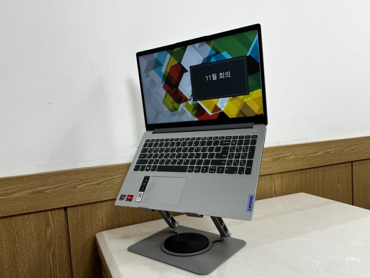 제니스노트북거치대 360도 회전 기능 & 30cm 높이조절 & 듀얼팬 쿨러까지 다 되는데 가격이?