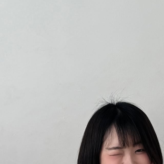 민나 on Instagram: "#광고 #협찬 @2an_official 🎀🪽🫧 봄날의 설렘이 담긴, 투에이엔의 컬렉션을 소개합니다💗 화장할 때 포기하지 못하는 아이템이 “블러셔”인데요. 투에이엔 듀얼 치크로